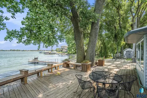 6000 Sunset Blvd, Madison, SD 57042 photo 5