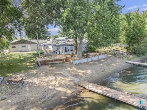 6000 Sunset Blvd, Madison, SD 57042 photo 11