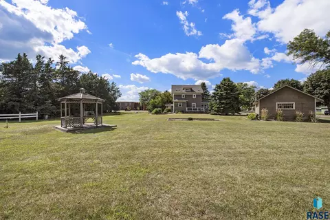 123 SW 8th St, Madison, SD 57042 photo 36