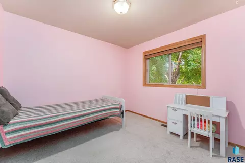4901 E 4th St, Sioux Falls, SD 57110 photo 15