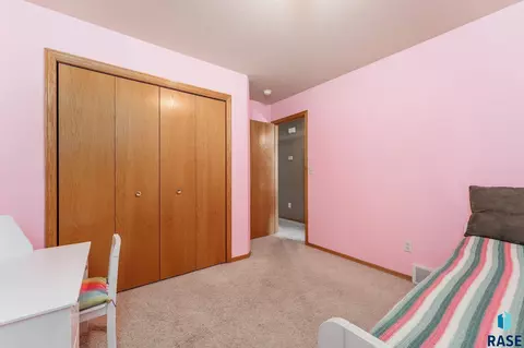 4901 E 4th St, Sioux Falls, SD 57110 photo 14