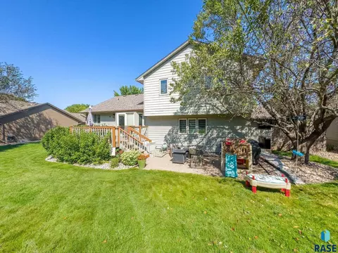 3011 E Micah Ln, Sioux Falls, SD 57103 photo 15