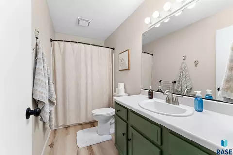 112 Deerview Ave, Tea, SD 57064 photo 10