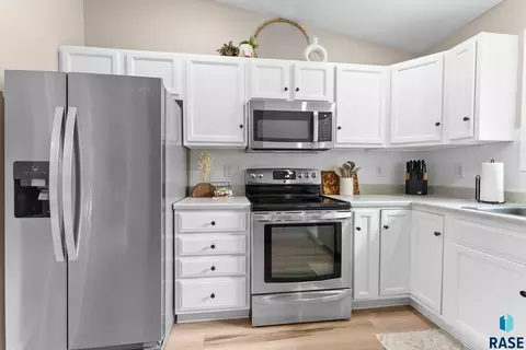 112 Deerview Ave, Tea, SD 57064 photo 9