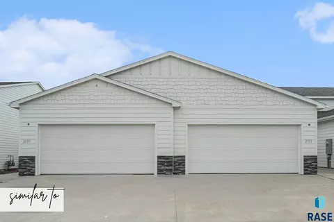 2405 E Cama Pl, Sioux Falls, SD 57108 photo 1