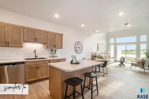 3610 S Chalice Pl, Sioux Falls, SD 57106 photo 6