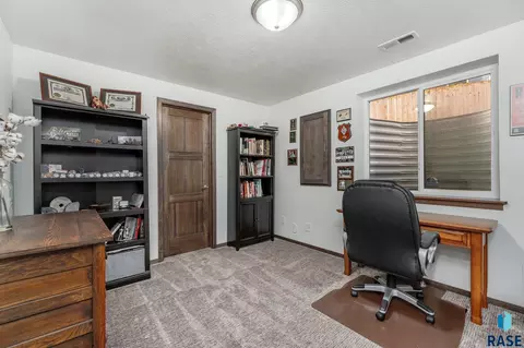625 N Everest Ave, Tea, SD 57064 photo 20