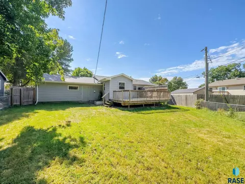 4104 E Walker Way, Sioux Falls, SD 57103 photo 23