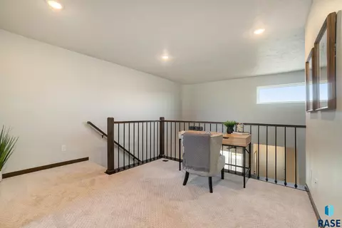2305 E Cama Pl, Sioux Falls, SD 57108 photo 12