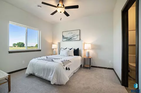 2305 E Cama Pl, Sioux Falls, SD 57108 photo 14