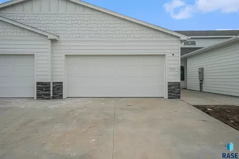 2305 E Cama Pl, Sioux Falls, SD 57108 photo 24
