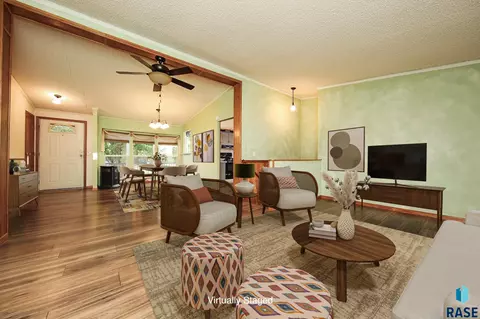 48178 Kim Cir, Brandon, SD 57005 photo 16