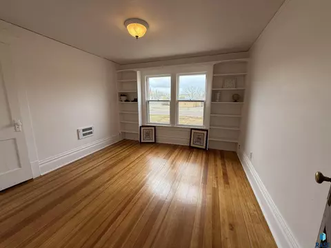 411 NE 3rd St, Madison, SD 57042 photo 15