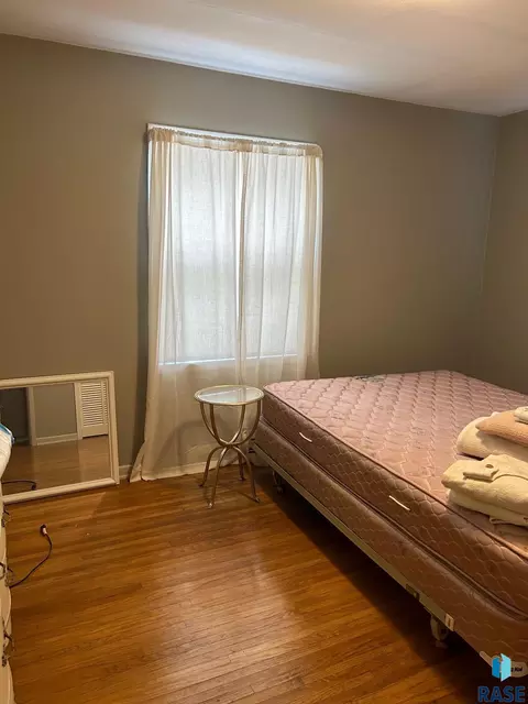 2008 E 6th St, Sioux Falls, SD 57103 photo 11