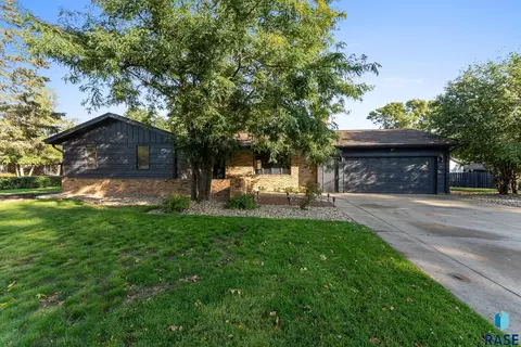 516 E Sunnybrook Dr, Sioux Falls, SD 57105 photo 21