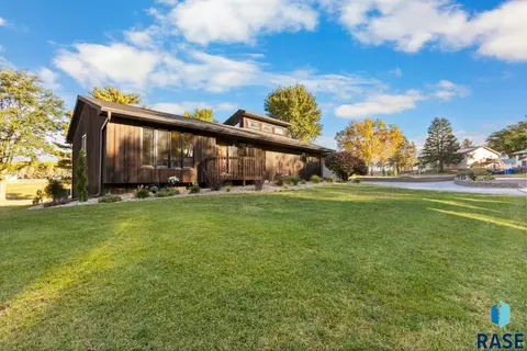 506 Lincoln Dr, Alcester, SD 57001 photo 2