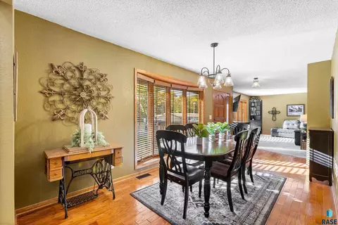 506 Lincoln Dr, Alcester, SD 57001 photo 7