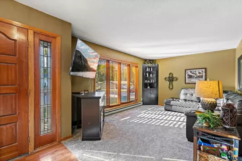 506 Lincoln Dr, Alcester, SD 57001 photo 4