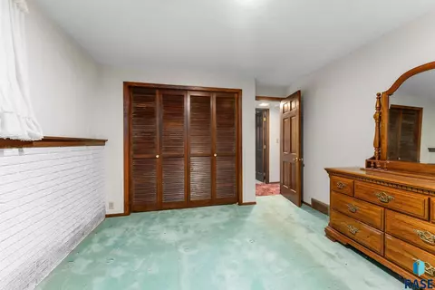 4005 Ronning Dr, Sioux Falls, SD 57103 photo 18