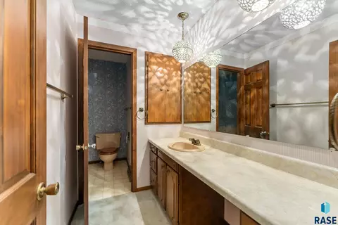 4005 Ronning Dr, Sioux Falls, SD 57103 photo 14