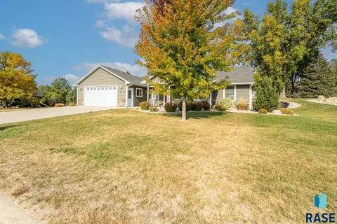 500 Beck Dr, Alcester, SD 57001 photo 2