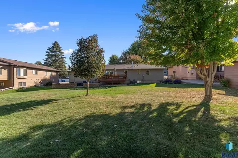 4308 E 20th St, Sioux Falls, SD 57103 photo 18