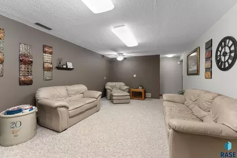 4308 E 20th St, Sioux Falls, SD 57103 photo 59