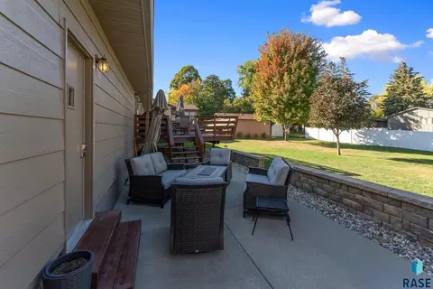 4308 E 20th St, Sioux Falls, SD 57103 photo 7