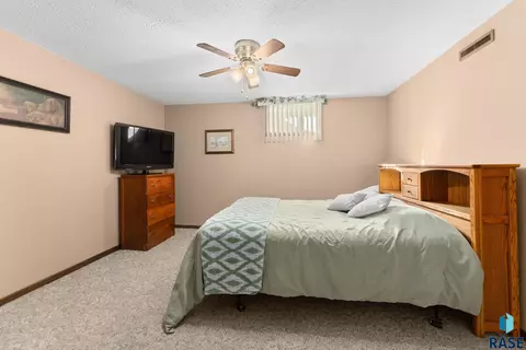 4308 E 20th St, Sioux Falls, SD 57103 photo 62