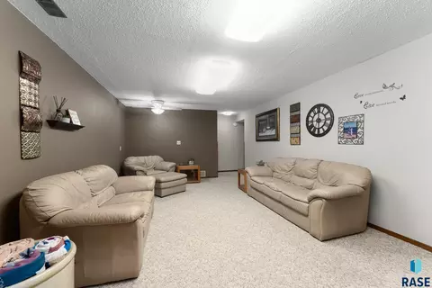 4308 E 20th St, Sioux Falls, SD 57103 photo 58