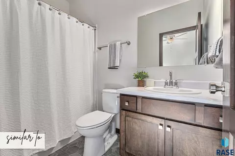 6125 E Copper Pl, Sioux Falls, SD 57110 photo 8