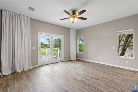 400 E Saint Andrews Dr, Sioux Falls, SD 57108 photo 16