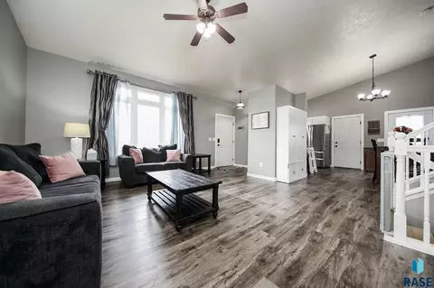 22 S 6th St, Baltic, SD 57003 photo 5