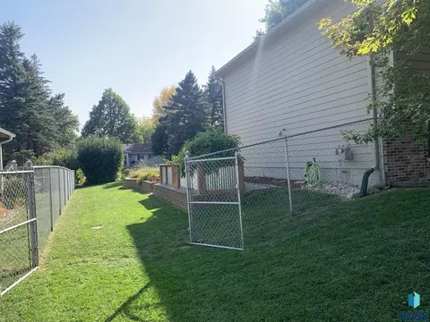 4301 E 22nd St, Sioux Falls, SD 57103 photo 36