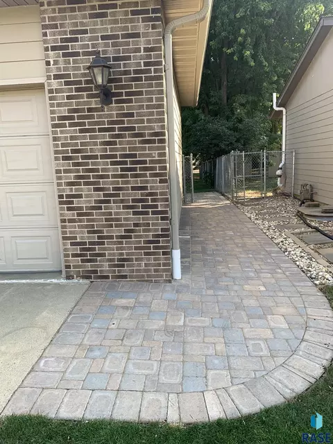 4301 E 22nd St, Sioux Falls, SD 57103 photo 42