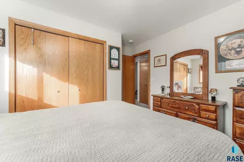 4301 E 22nd St, Sioux Falls, SD 57103 photo 23