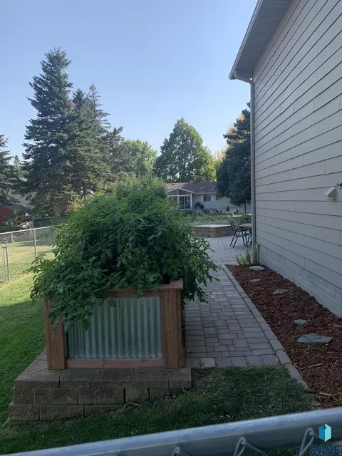 4301 E 22nd St, Sioux Falls, SD 57103 photo 40