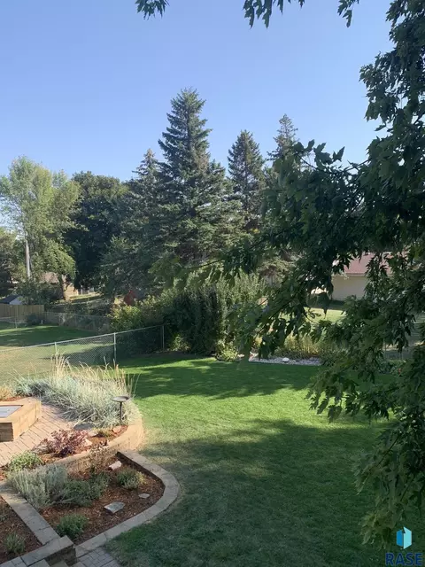 4301 E 22nd St, Sioux Falls, SD 57103 photo 33