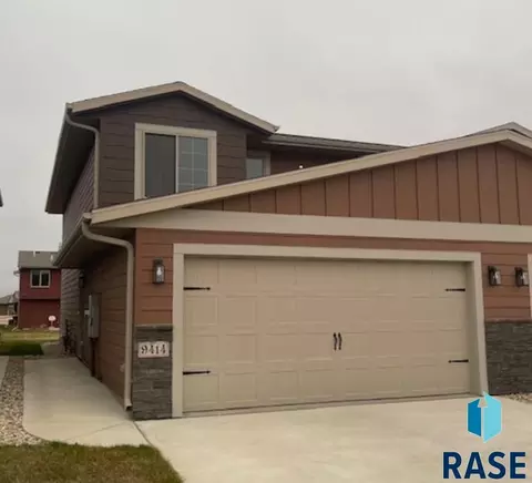 9414 W Dolores Dr, Sioux Falls, SD 57106