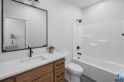 1135 E Thompson Pl, Tea, SD 57064 photo 23