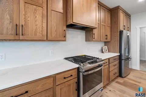 1135 E Thompson Pl, Tea, SD 57064 photo 8