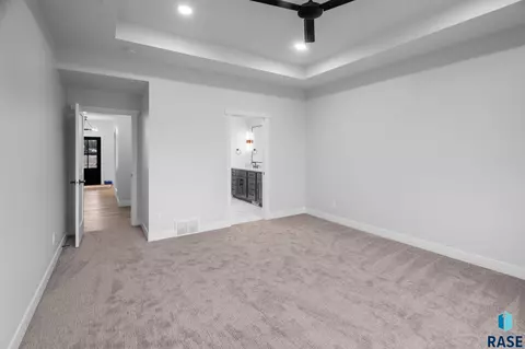 1135 E Thompson Pl, Tea, SD 57064 photo 18