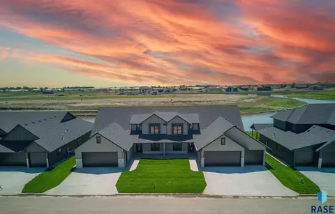 1135 E Thompson Pl, Tea, SD 57064 photo 34