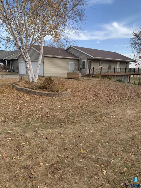 409 Kringen Ave, Baltic, SD 57003 photo 3