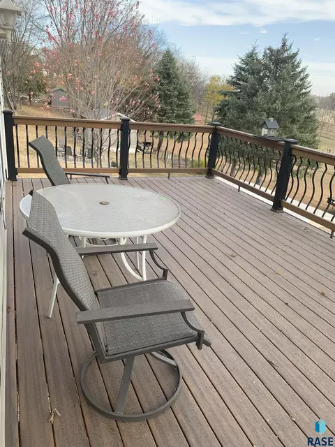 409 Kringen Ave, Baltic, SD 57003 photo 14