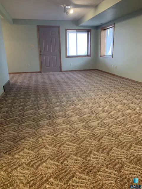 409 Kringen Ave, Baltic, SD 57003 photo 41