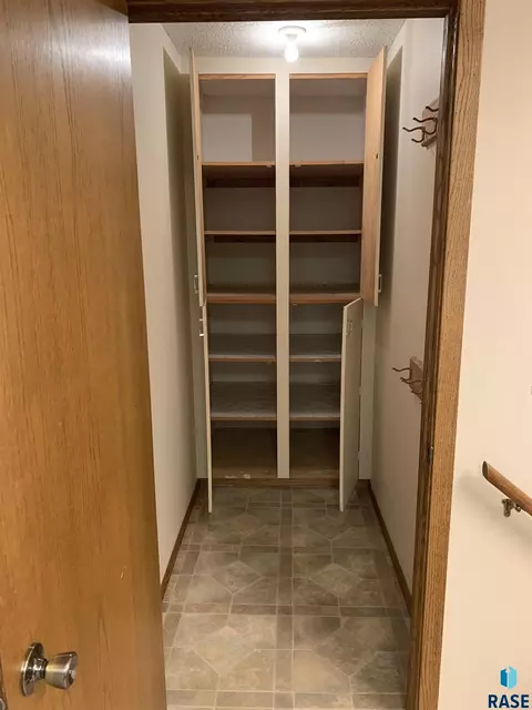 409 Kringen Ave, Baltic, SD 57003 photo 29