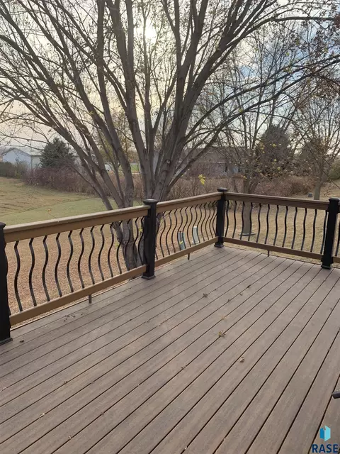 409 Kringen Ave, Baltic, SD 57003 photo 18