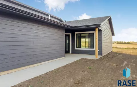 705 Sarah C St, Garretson, SD 57030 photo 20
