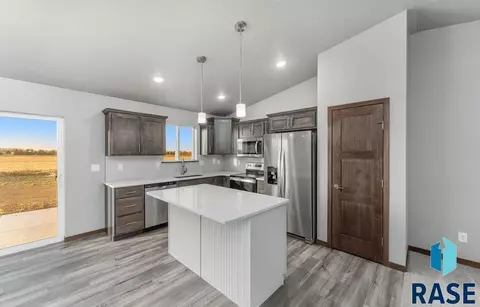 705 Sarah C St, Garretson, SD 57030 photo 6
